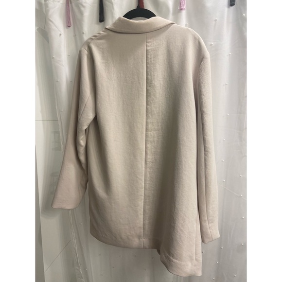 RARE! NEW! Aritzia Wilfred Cherrelle Bone White Double Breasted Blazer - Picture 9 of 12